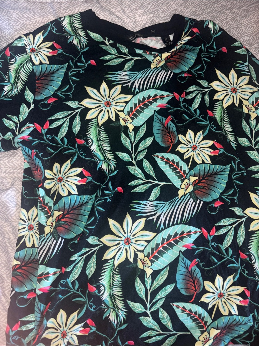 Scotch & Soda Black Tropical Floral Short Sleeve Tee Xl